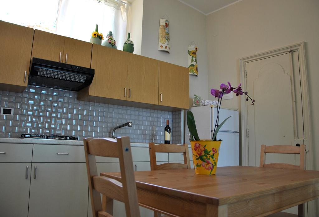 Taorminaxos Wonderful Seaview Apartment Джардини Наксос Екстериор снимка